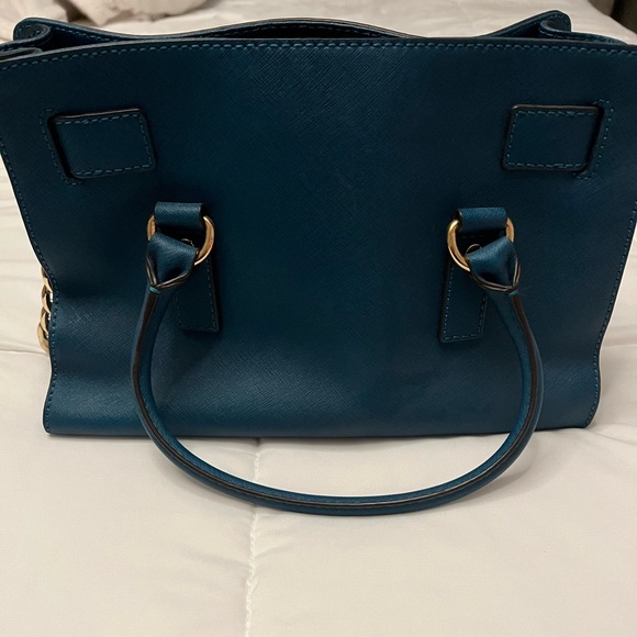 Michael kors purse/wallet combo - Picture 3 of 6